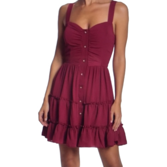 Honey and Rosie Dresses & Skirts - NWT Honey and Rosie Ruffled Tier Mini Dress Size Medium